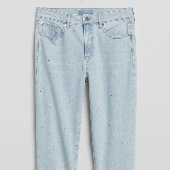 GAP | Daisy Embroidered Girlfriend Jeans - Picture 2 of 10